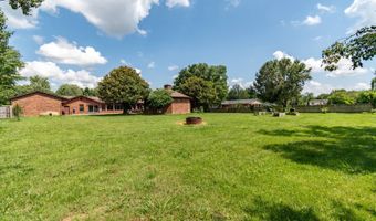 801 Lynnview Dr, Albany, KY 42602