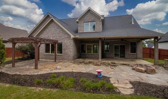 7725 S Shoreline Blvd, Benton, AR 72019