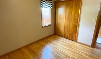 1405 5th St NW, Austin, MN 55912