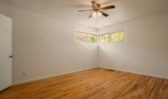 425 Graceland Dr SE, Albuquerque, NM 87108