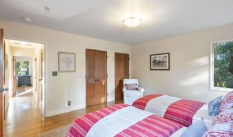525 Keyes Ave, Angwin, CA 94508
