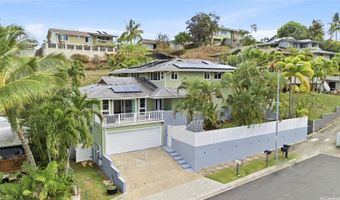 1386 Nanialii St, Kailua, HI 96734
