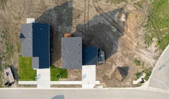 901 Bennington Dr, Box Elder, SD 57719