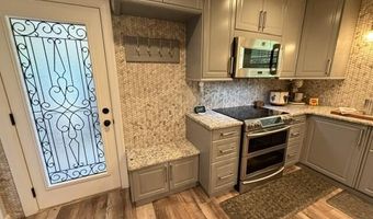 1 Woodmont Dr, Belmont, MS 38827