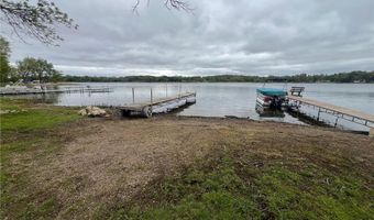 38177 Twin Oaks Dr, Avon, MN 56310