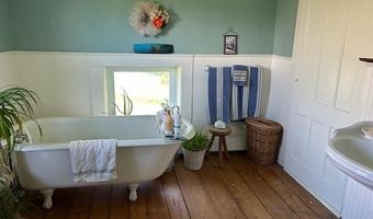 1204 Money Hole Rd, Benson, VT 05743