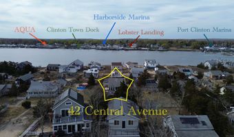 42 Central Ave, Clinton, CT 06413