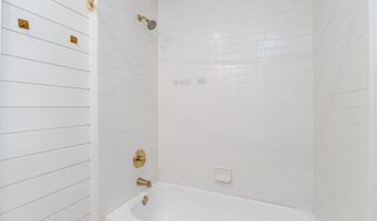 1800 Pine Creek Ave, Camden, SC 29020