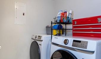 72 Sutton Pl, Avondale Estates, GA 30002