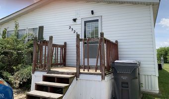 2323 Deerfield Run Ct, Anderson, IN 46017