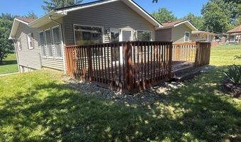 5203 Black Oak Rd, Alton, IL 62002