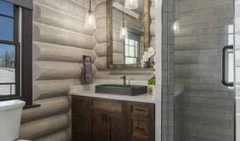 785 STRAWBERRY HILLS Dr, Bedford, WY 83112