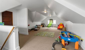 73 John St, Newstead, NY 14001