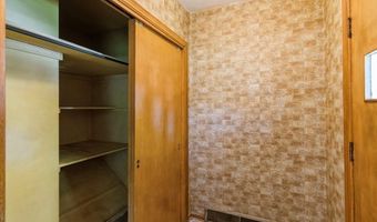 1714 Clark Ave, Ames, IA 50010