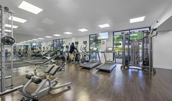 3300 NE 192ND St 915, Aventura, FL 33180