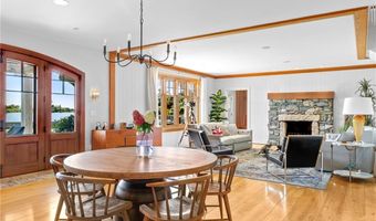 294 Ocean Ave, Newport, RI 02840