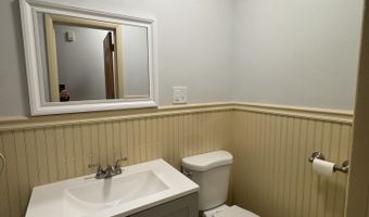 133 S Lake Ave 2, Albany, NY 12208