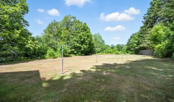 36 CHESTER St, Chester, NH 03036