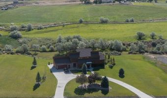22 Liberty Ln, Cody, WY 82414
