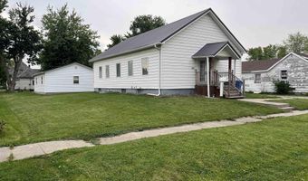 321 3rd Ave E, Albia, IA 52531
