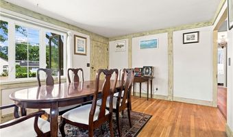 1 Teakwood Dr, Cumberland, RI 02864