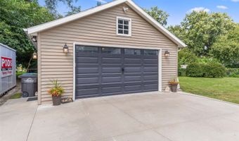 1207 Emma Ave, Des Moines, IA 50315