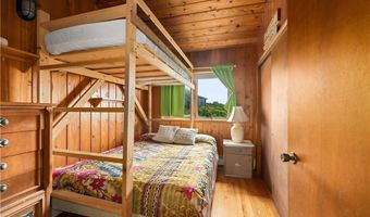 1035 Mohegan Trl, Block Island, RI 02807