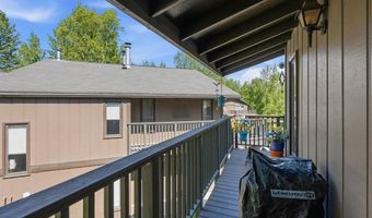 7207 Foxridge Cir #D-4, Anchorage, AK 99518
