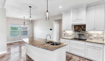 1022 Molina Dr, Weatherford, TX 76085