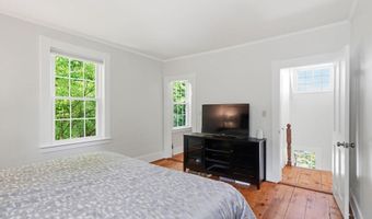 207 Dodge St, Beverly, MA 01915