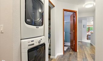 9740 Vanguard Dr #32, Anchorage, AK 99507