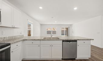 2340 Tapatio Dr, Bullhead City, AZ 86442