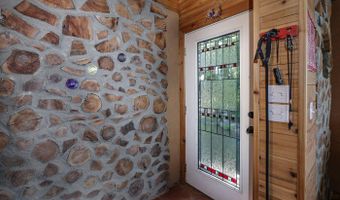 812 Pine Cove Rd, Bayview, ID 83803