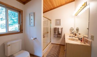 2264 Parker Canyon Rd, Bonners Ferry, ID 83805