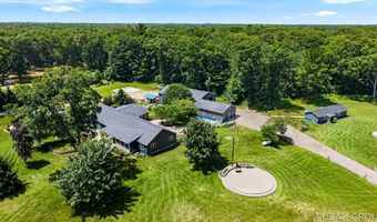 1780 Shady Ln, Allegan, MI 49010