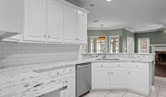 2817 Creedmoor Ln, Albany, GA 31721