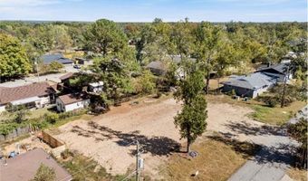 802 NW 13th St, Bentonville, AR 72712