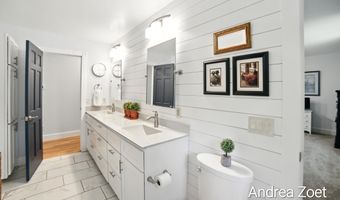 8300 Arapaho Trl SE, Alto, MI 49302