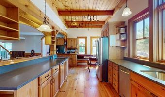 1104 Grandey Rd, Addison, VT 05491