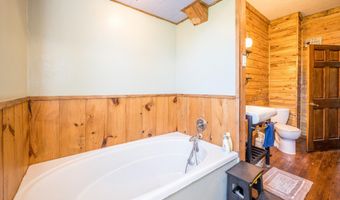 329 Ely St, Alma, MI 48801