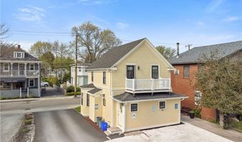 74 Maple Ave, Barrington, RI 02806