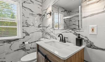 562 N Edgemere Dr, West Allenhurst, NJ 07711