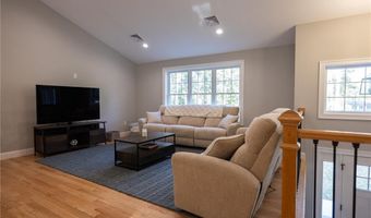 295 Hopkins Hollow Rd, Coventry, RI 02827