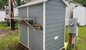 824 Forest Park Ave, Middletown, RI 02842