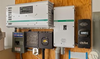 194 N Dry Creek Rd, Bridger, MT 59014