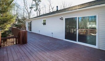 2227 OAKWOOD Ln, Atco, NJ 08004