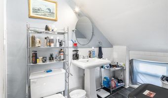 110 Cleveland St, Central Falls, RI 02863