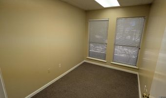 9654 Brookline Ave #110, Baton Rouge, LA 70809