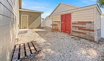301 Linden Oaks Dr, Ault, CO 80610