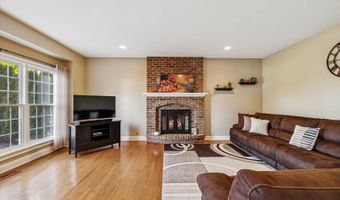 3750 Wintergreen Ter, Algonquin, IL 60102
